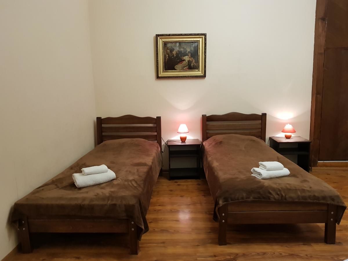 Гостевой дом Guest house apartments Тбилиси-18