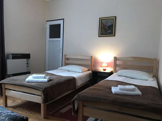 Гостевой дом Guest house apartments Тбилиси-8